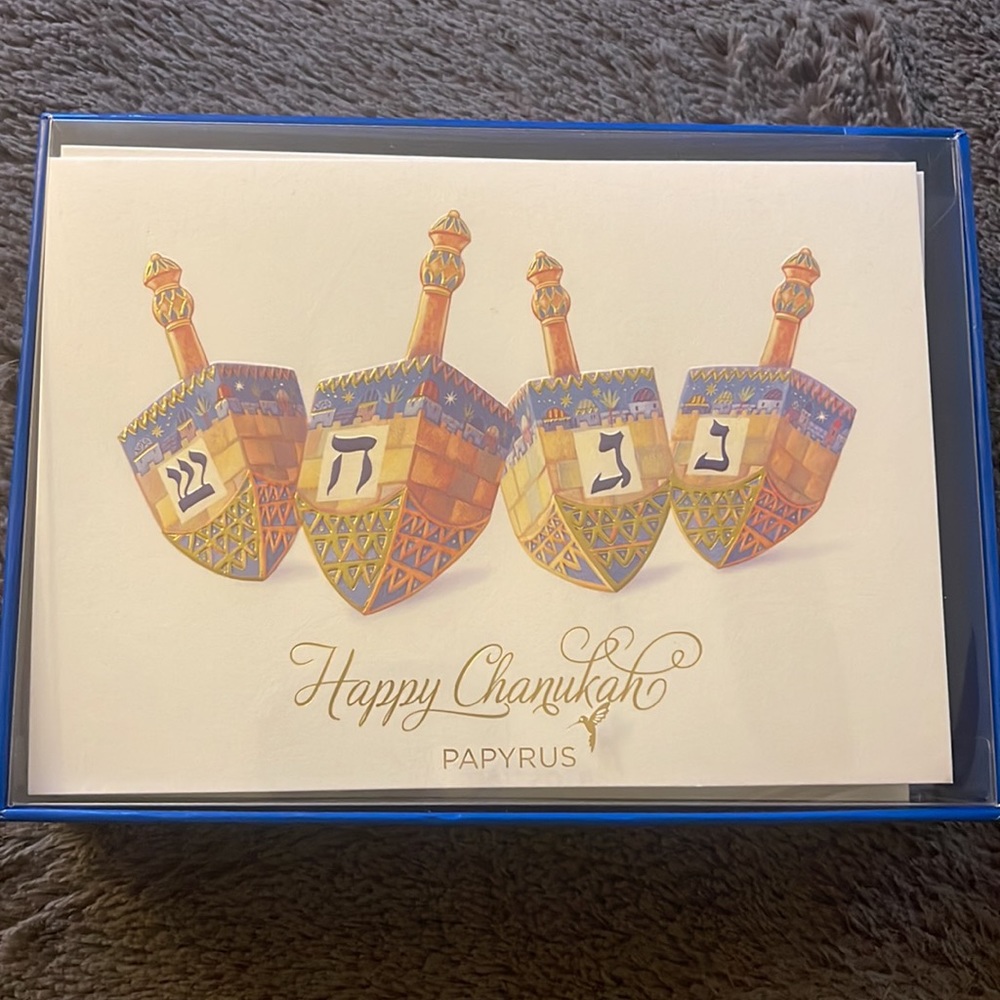 Papyrus Happy Chanukah Note Cards 14 Note Cards/ 14 Lined Envelopes (gold seals)